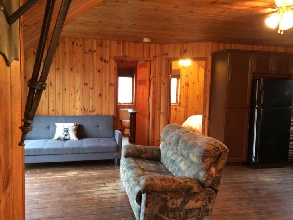 Le Chalet Apartamento Shawinigan Exterior foto